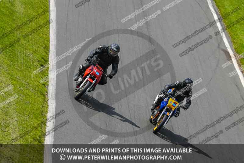 cadwell no limits trackday;cadwell park;cadwell park photographs;cadwell trackday photographs;enduro digital images;event digital images;eventdigitalimages;no limits trackdays;peter wileman photography;racing digital images;trackday digital images;trackday photos